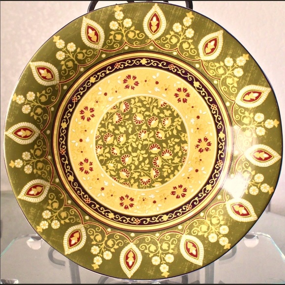 222 FIFTH KASHMIR GREEN DINNER PLATE - Picture 1 of 5